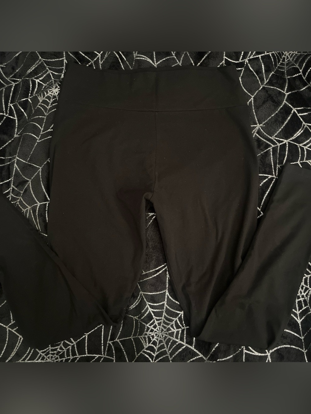 Fashion Nova black leggings